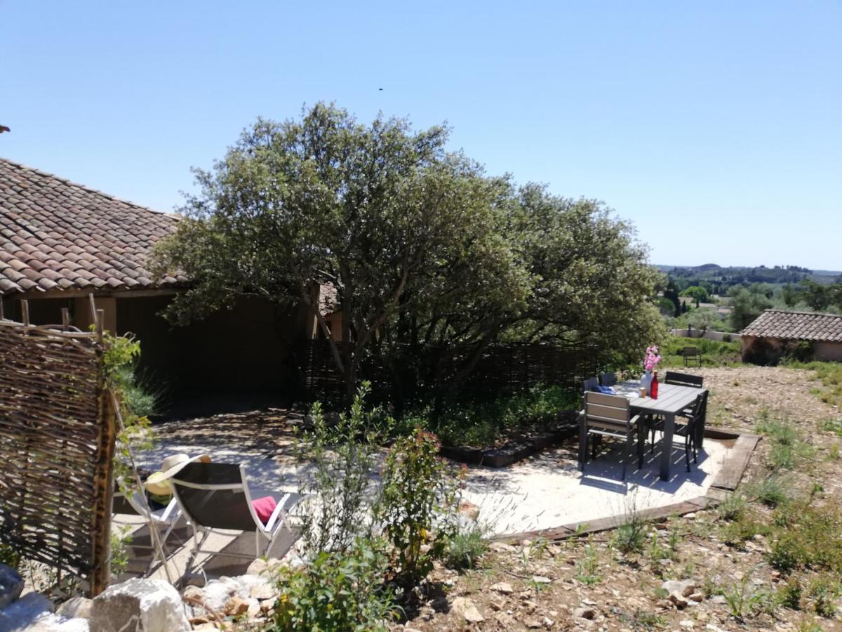 Les Garrigues de la Vallée des Baux Paradou Exterior foto