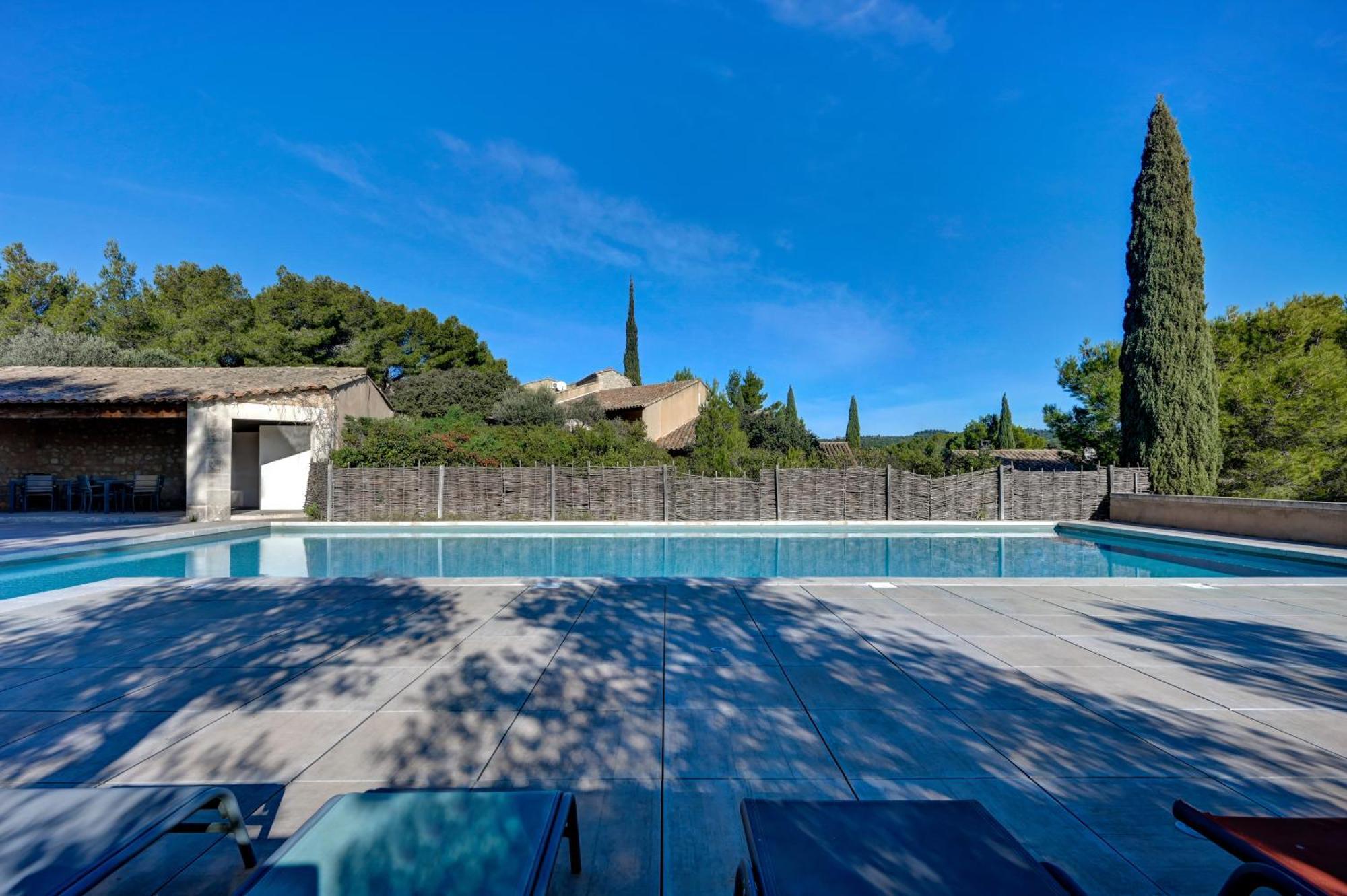 Les Garrigues de la Vallée des Baux Paradou Exterior foto