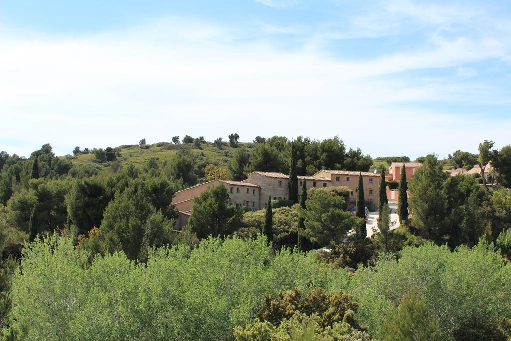 Les Garrigues de la Vallée des Baux Paradou Exterior foto